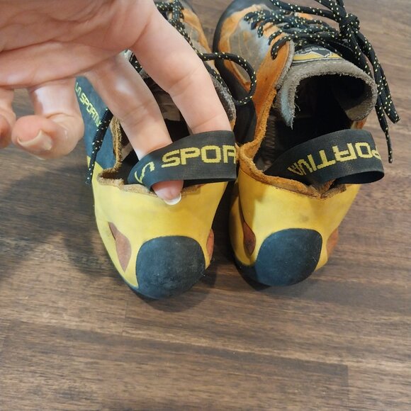 La Sportiva Climbing Shoes Mens 8.5 EU 41 Orange Yellow Black Suede Vibram Sedge main image 13